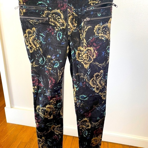 Free People - Picture 2 of 3